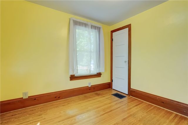 176 Middlesex Road, Rochester, NY 14610