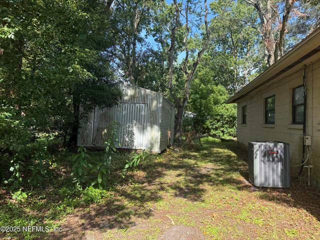 3944 COBALT Avenue E, Jacksonville, FL 32210