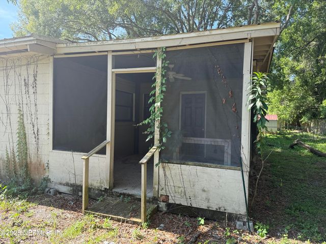 3944 COBALT Avenue E, Jacksonville, FL 32210