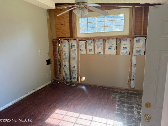 3944 COBALT Avenue E, Jacksonville, FL 32210