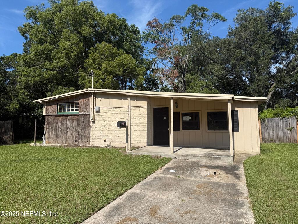 3944 COBALT Avenue E, Jacksonville, FL 32210