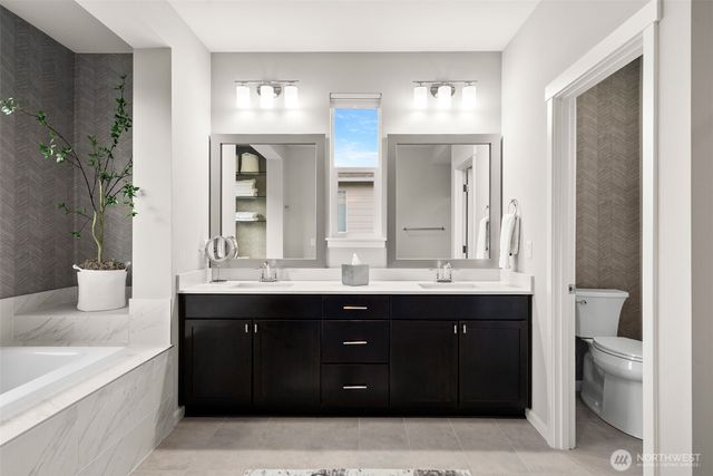 2336 NE Winlock Way, Poulsbo, WA 98370