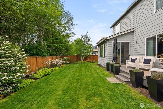 2336 NE Winlock Way, Poulsbo, WA 98370