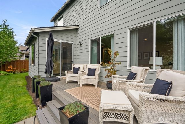 2336 NE Winlock Way, Poulsbo, WA 98370
