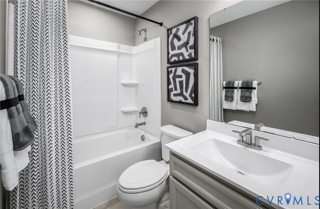 10631 Rosies Run, Chester, VA 23831