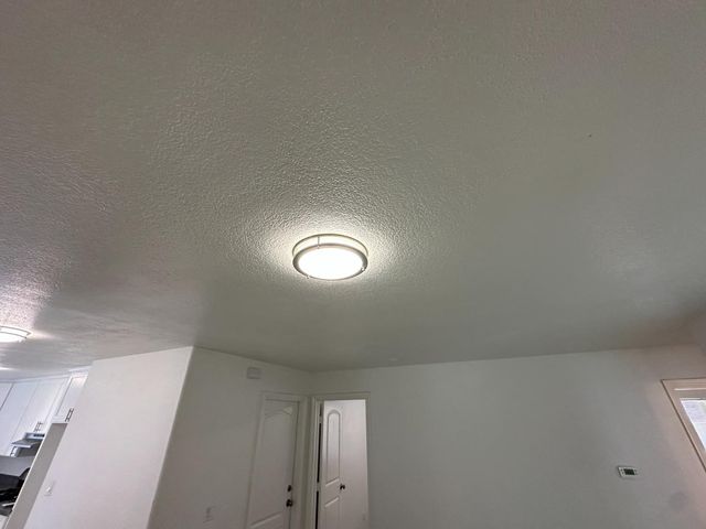 4005 35th St, Sacramento, CA 95820