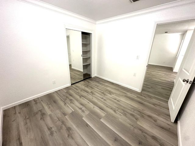 4005 35th St, Sacramento, CA 95820