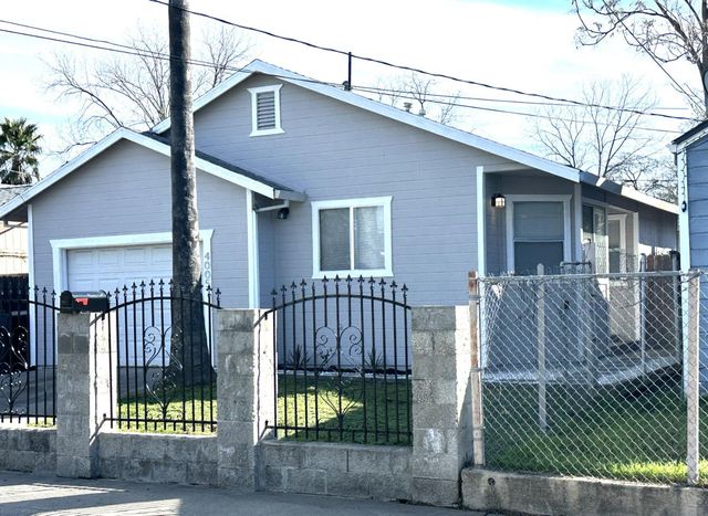 4005 35th St, Sacramento, CA 95820