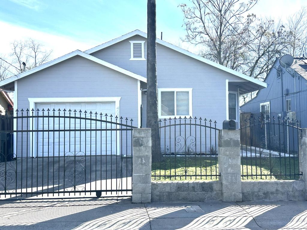 4005 35th St, Sacramento, CA 95820