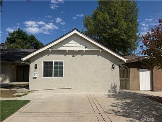 10530 Rubio Avenue 1/2, Granada Hills, CA 91344