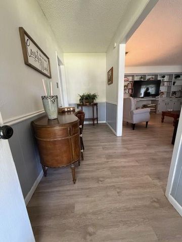 451 Pennington Street, Lovelady, TX 75851