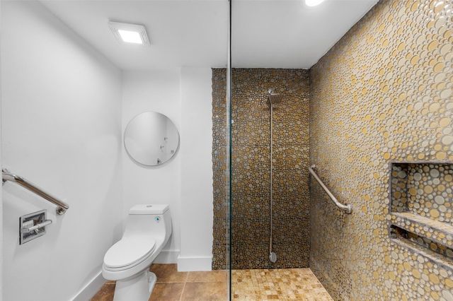 6840 SW 3rd Street, Miami, FL 33144