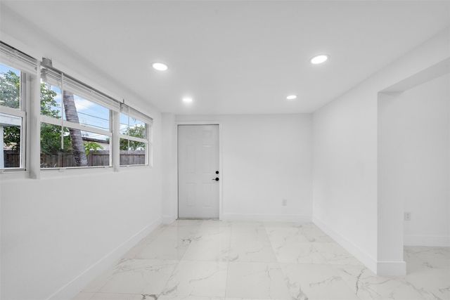 6840 SW 3rd Street, Miami, FL 33144