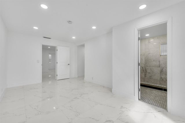 6840 SW 3rd Street, Miami, FL 33144