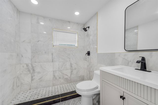 6840 SW 3rd Street, Miami, FL 33144