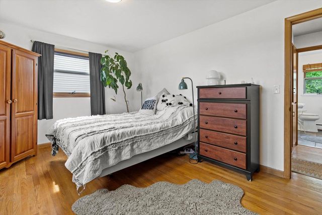 630 E Center STREET, Juneau, WI 53039
