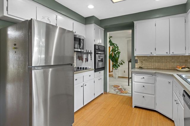 630 E Center STREET, Juneau, WI 53039