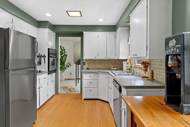 630 E Center STREET, Juneau, WI 53039