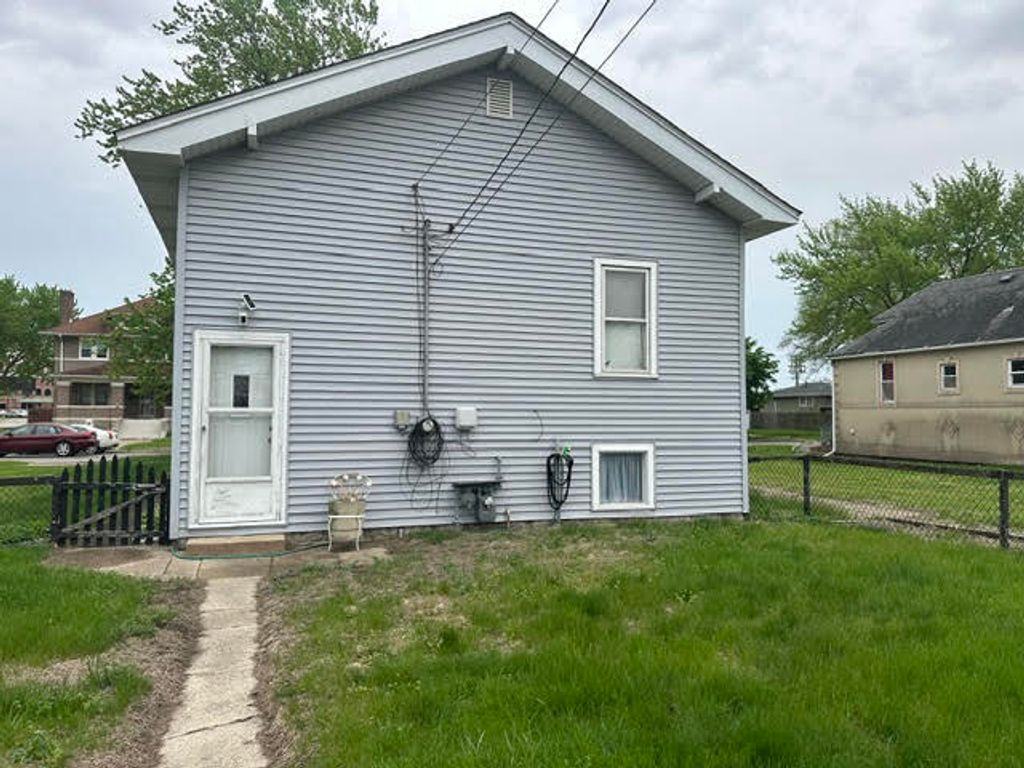 644 Douglas Avenue, Calumet City, IL 60409 — photo 4
