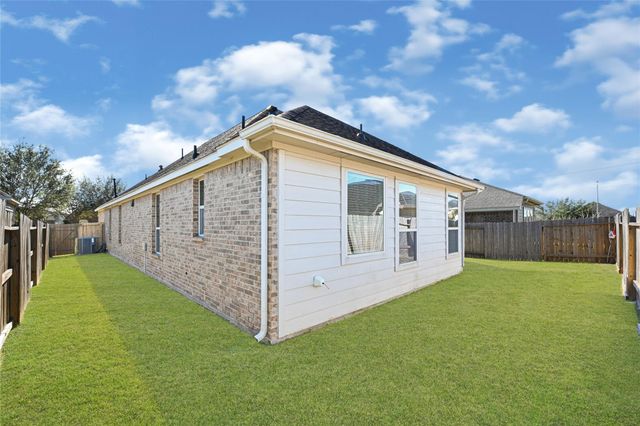 19526 Sundance Edge Court, Richmond, TX 77407