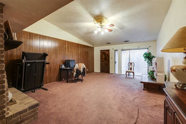 7110 Field View, Dallas, TX 75249