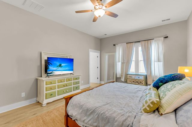 161 Brightwood Drive, Huger, SC 29450