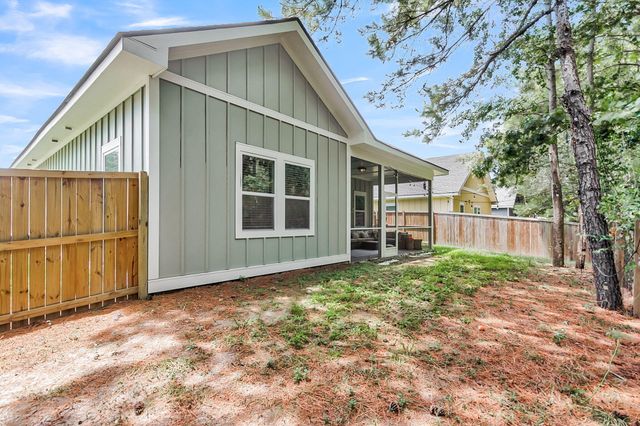 161 Brightwood Drive, Huger, SC 29450