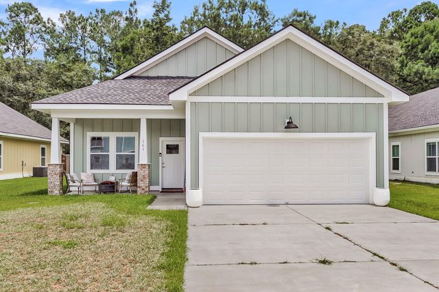 161 Brightwood Drive, Huger, SC 29450