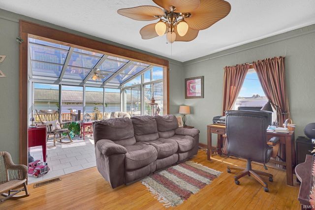 1618 P Street, Bedford, IN 47421