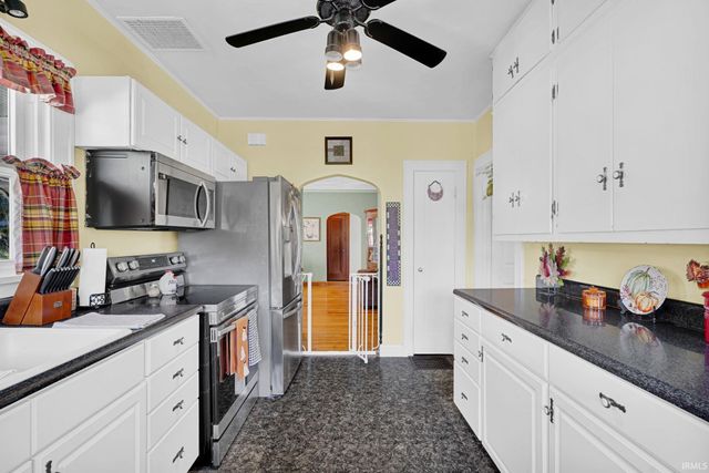 1618 P Street, Bedford, IN 47421