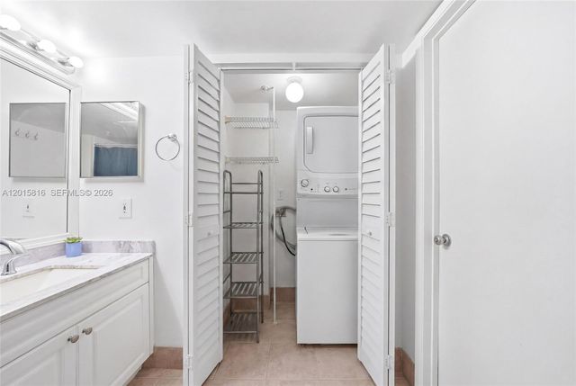 520 SE 5th Ave 2501, Fort Lauderdale, FL 33301
