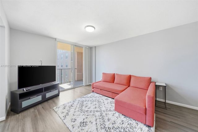 520 SE 5th Ave 2501, Fort Lauderdale, FL 33301