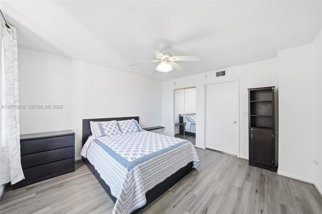520 SE 5th Ave 2501, Fort Lauderdale, FL 33301