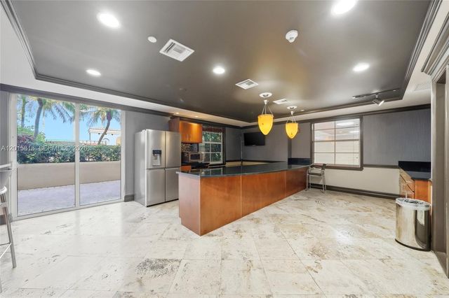 520 SE 5th Ave 2501, Fort Lauderdale, FL 33301