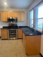 35 Endicott St 1, Saugus, MA 01906