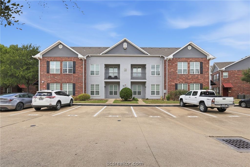 801 Luther Street W 405, College Station, TX 77840 — exterior
