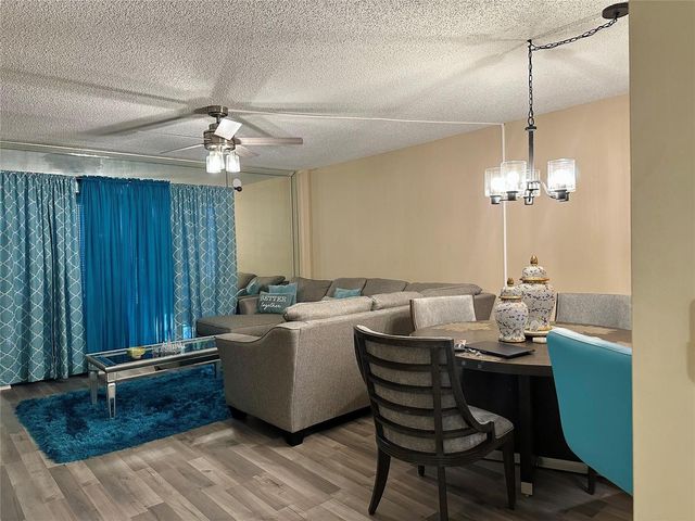 4156 Inverrary Drive 205, Lauderhill, FL 33319