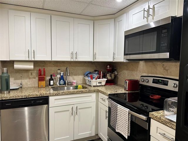 4156 Inverrary Drive 205, Lauderhill, FL 33319