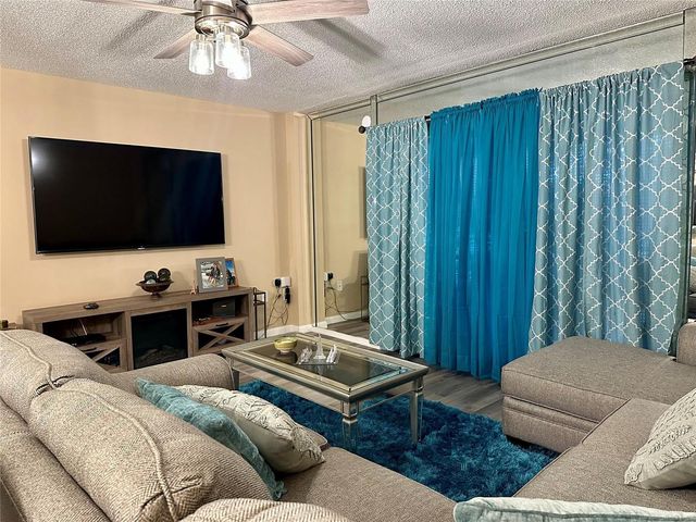 4156 Inverrary Drive 205, Lauderhill, FL 33319