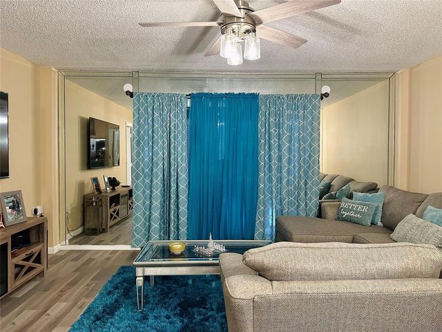4156 Inverrary Drive 205, Lauderhill, FL 33319