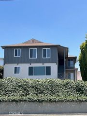 7212 S La Cienega, Inglewood, CA 90302