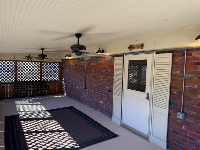 11703 E 48th Street, Kansas City, MO 64133