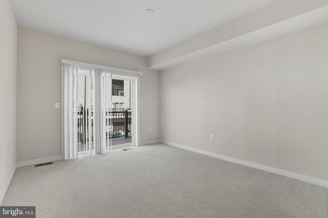 20280 NEWFOUNDLAND SQ, Ashburn, VA 20147