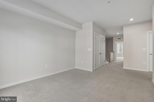 20280 NEWFOUNDLAND SQ, Ashburn, VA 20147