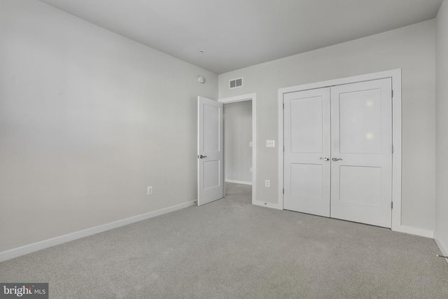 20280 NEWFOUNDLAND SQ, Ashburn, VA 20147