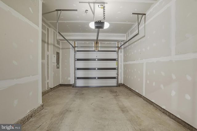 20280 NEWFOUNDLAND SQ, Ashburn, VA 20147