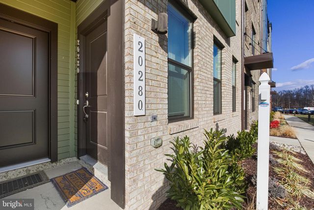 20280 NEWFOUNDLAND SQ, Ashburn, VA 20147