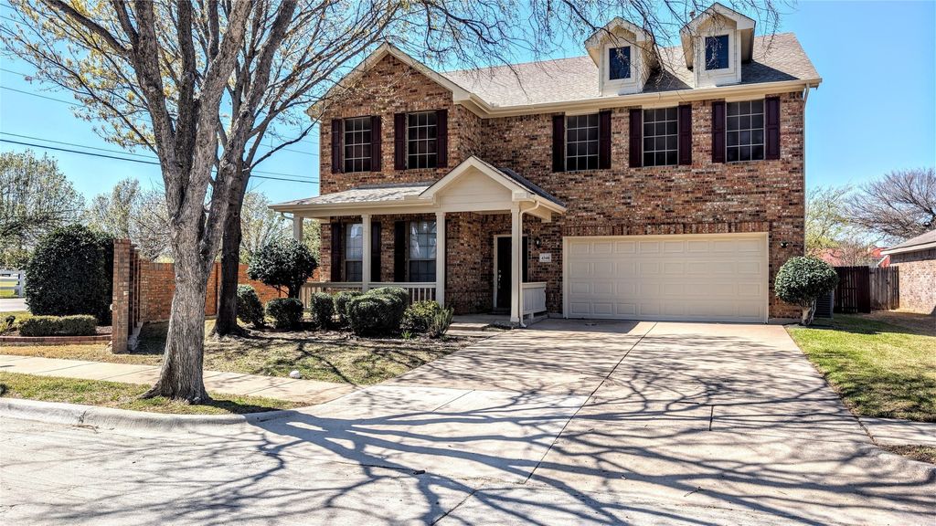 4340 Highgate Road, Fort Worth, TX 76244
