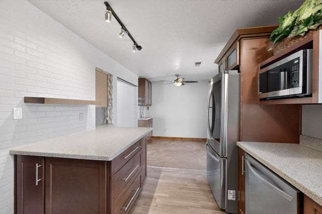 5419 Kachina Street NW, Albuquerque, NM 87120