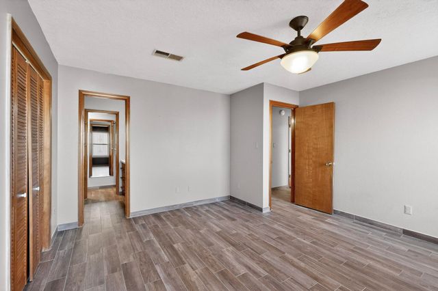 5419 Kachina Street NW, Albuquerque, NM 87120